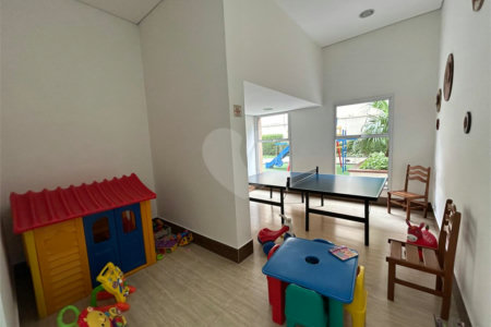 Apartamento à venda com 2 quartos, sendo 1 suíte,  em Vila Romana, São Paulo, SP