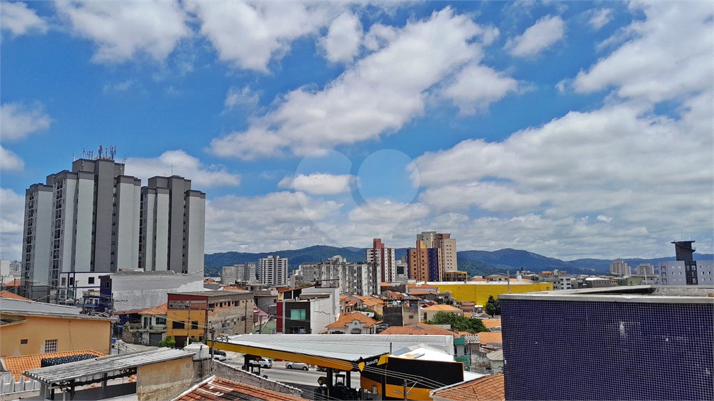 Casa Térrea à venda com 3 quartos em Vila Gustavo, São Paulo, SP