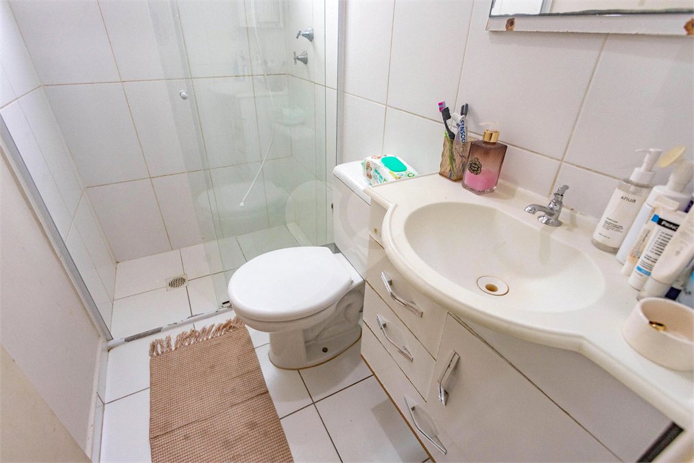 Apartamento à venda com 2 quartos em Taboão, São Bernardo do Campo, SP