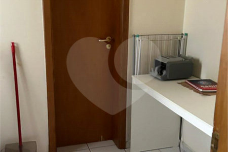 Apartamento à venda com 3 quartos, sendo 1 suíte, em Jardim Anália Franco, São Paulo, SP
