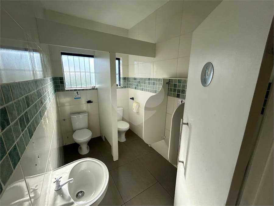 Sobrado à venda com 15 quartos, sendo 3 suítes, em Tucuruvi, São Paulo, SP