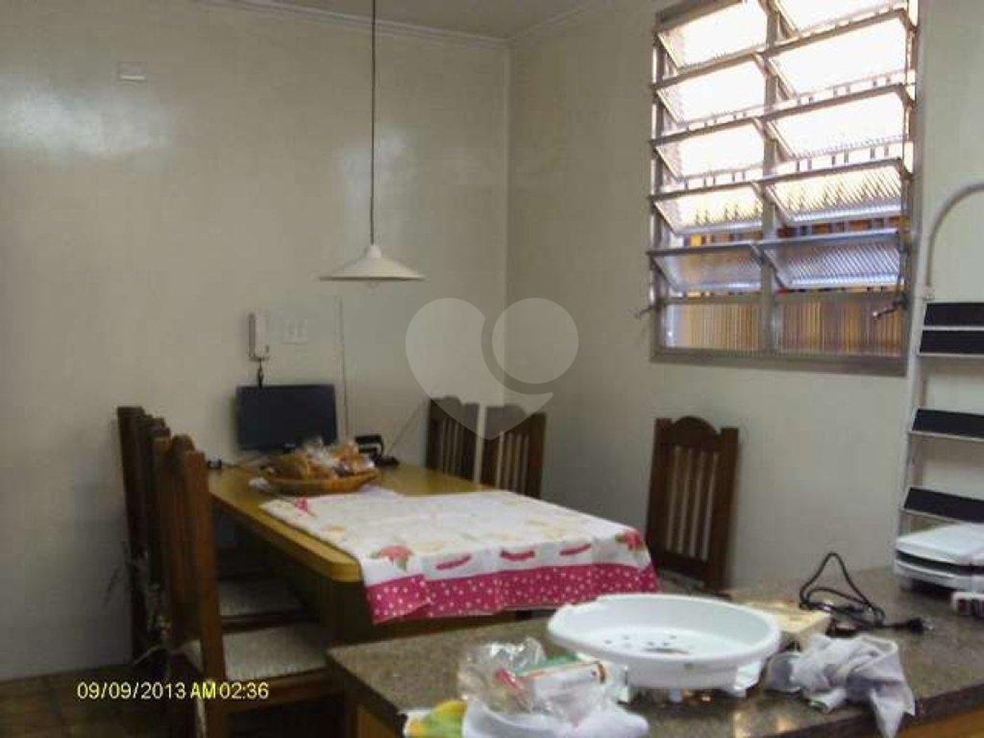 Sobrado à venda com 4 quartos, sendo 2 suítes, em Jardim Peri Peri, São Paulo, SP