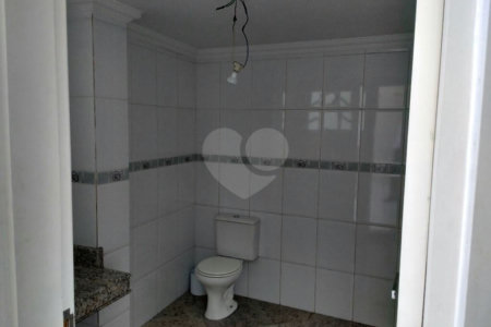 Casa à venda com 4 quartos, sendo 3 suítes, em Jardim Japão, São Paulo, SP