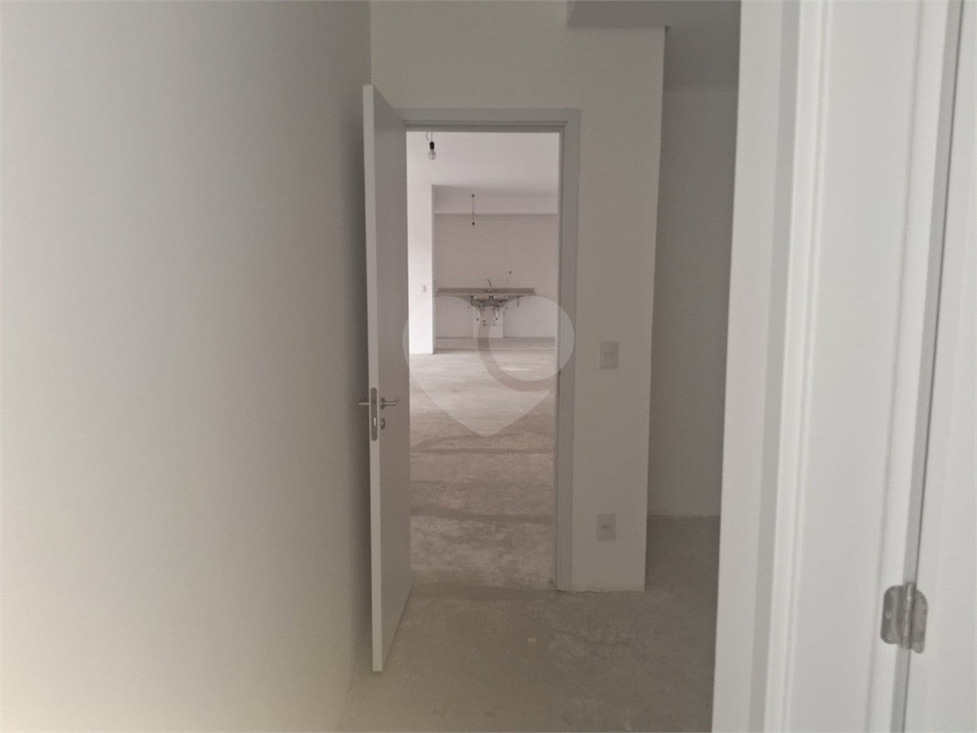 Apartamento à venda com 2 suítes em Alto da Lapa, São Paulo, SP