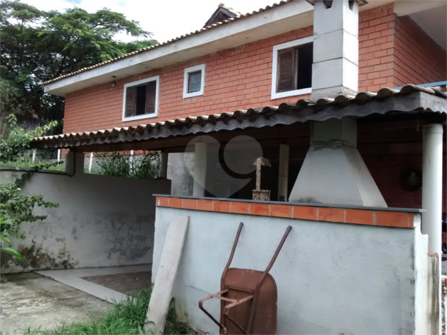 Casa à venda com 4 quartos em Capoavinha, Mairiporã, SP