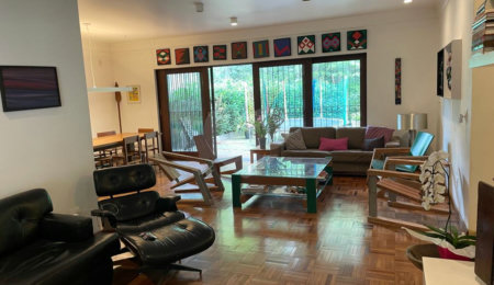 Casa à venda com 4 quartos, sendo 1 suíte,  em Vila Morumbi, São Paulo, SP