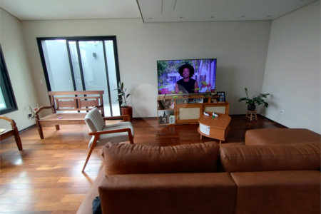 Casa à venda com 3 suítes no Centro, Itapetininga, SP