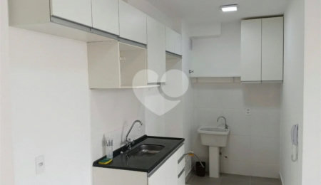 Apartamento à venda com 2 quartos em Lapa, São Paulo, SP