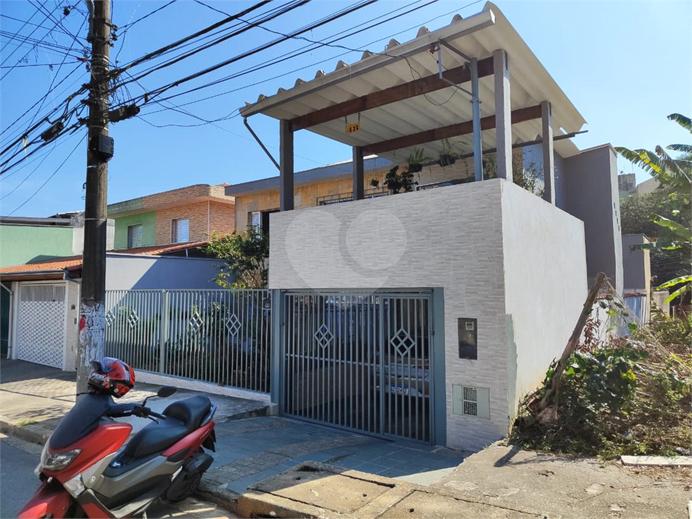 Sobrado à venda com 3 quartos, sendo 1 suíte,  em Parque Naçoes Unidas, São Paulo, SP