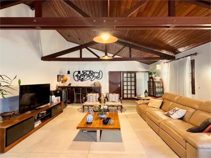 Casa de Vila à venda com 4 quartos, sendo 2 suítes,  em Botafogo, Rio de Janeiro, RJ