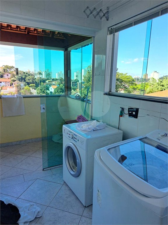 Sobrado à venda com 3 quartos em Tremembé, São Paulo, SP