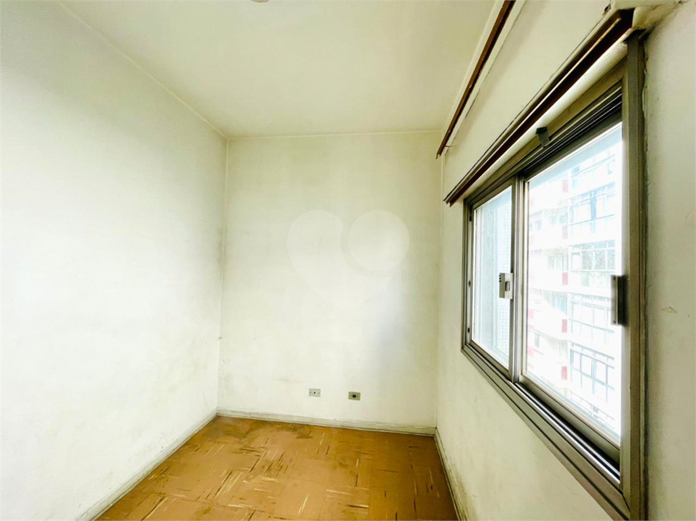 Apartamento à venda com 3 quartos, sendo 2 suítes, em Jardim Paulista, São Paulo, SP
