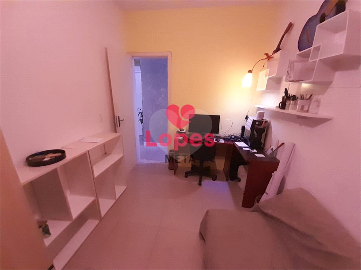 Apartamento à venda com 2 quartos em Jardim Ismênia, São José dos Campos, SP