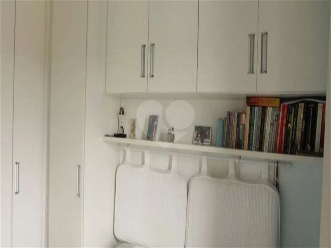 Apartamento à venda com 2 quartos em Vila Liviero, São Paulo, SP