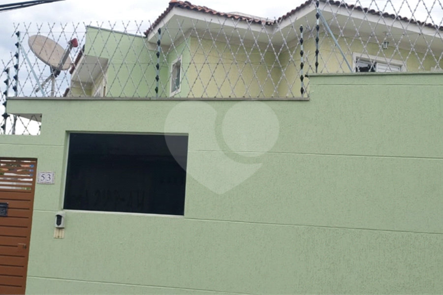 Casa à venda com 2 suítes no condomínio Residencial Maracujás, São Paulo - SP