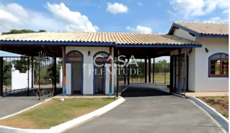 Casa em condomínio à venda ou para alugar com 3 suítes em Village Ipanema Ii, Araçoiaba da Serra, SP