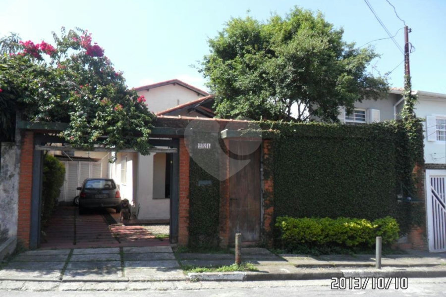 Sobrado à venda com 2 quartos em Tremembé, São Paulo, SP