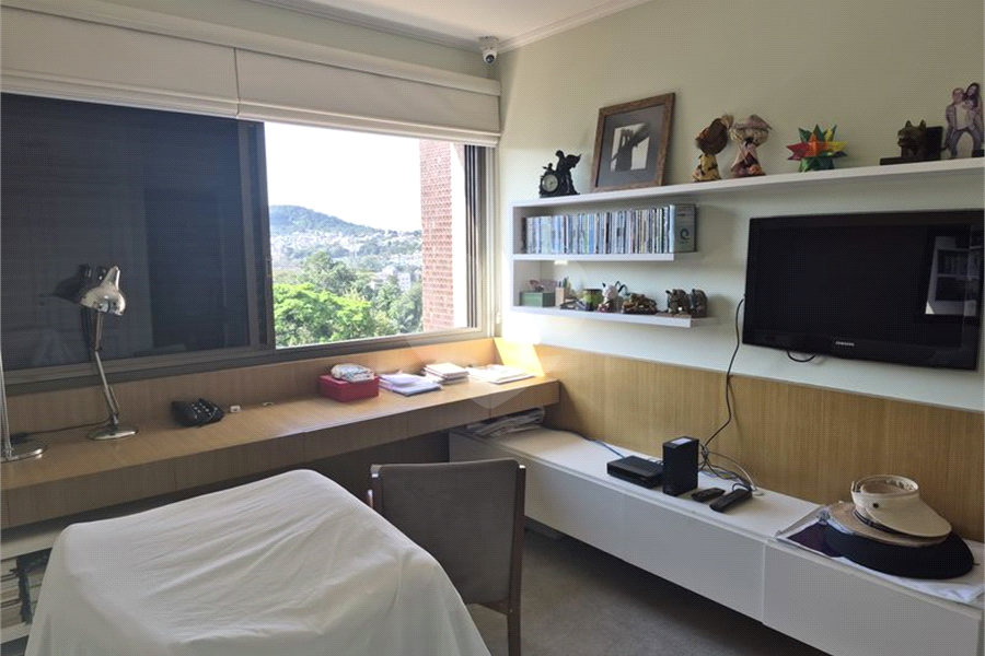 Apartamento à venda com 3 quartos, sendo 1 suíte, em Tremembé, São Paulo, SP