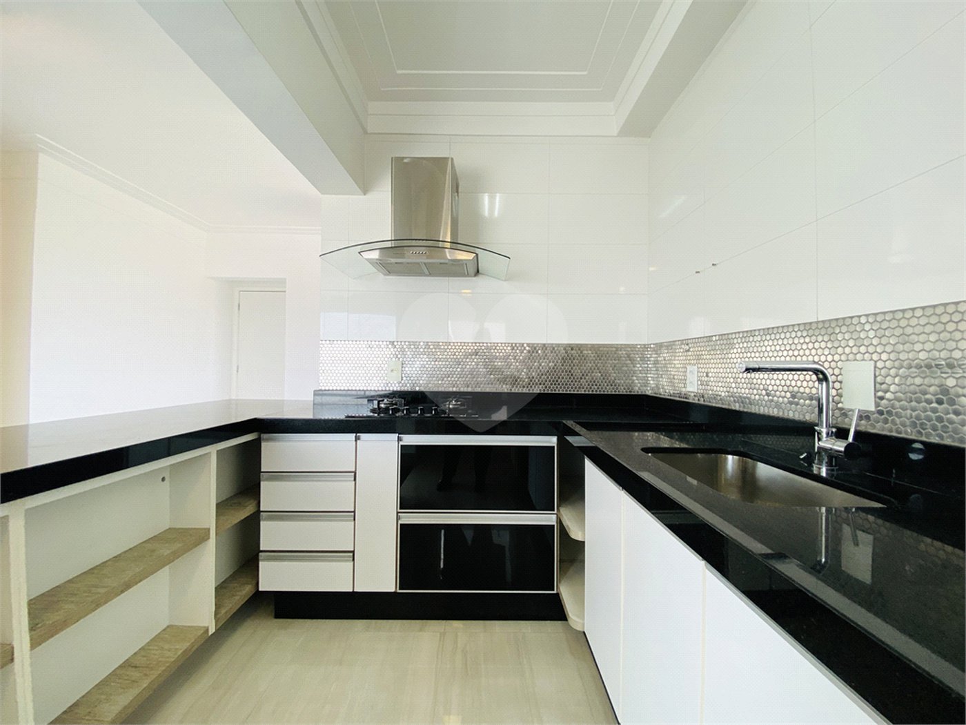 Apartamento à venda com 2 quartos, sendo 1 suíte,  no Centro, São Bernardo do Campo, SP