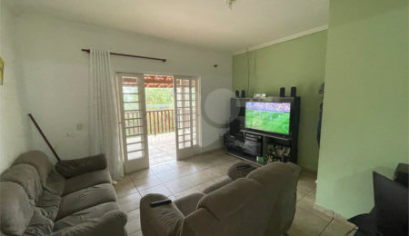 Casa à venda com 3 quartos em Marambaia, Vinhedo, SP