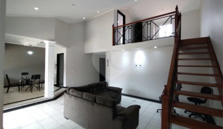 Casa à venda com 2 suítes em Vila Oliveira, Itapetininga, SP