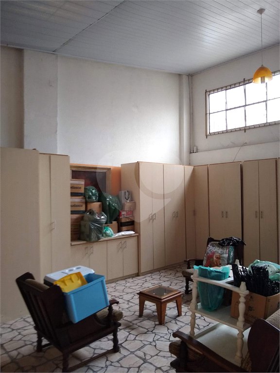 Casa à venda com 2 quartos, sendo 1 suíte, em Vila Piauí, São Paulo, SP