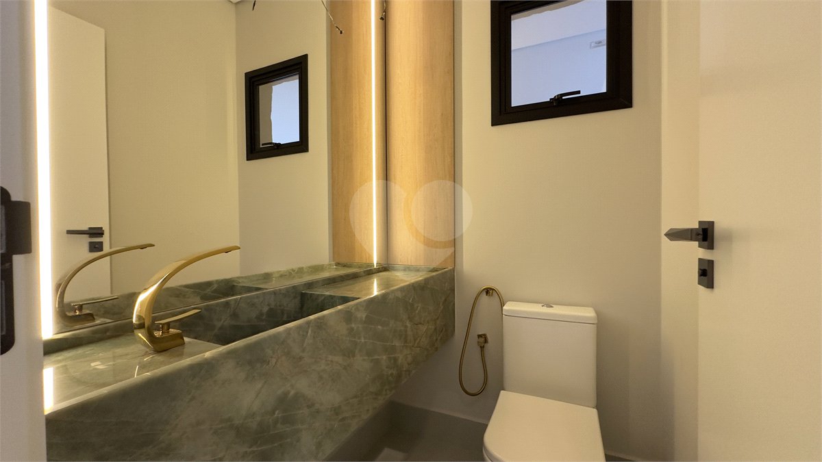 Casa à venda com 3 suítes no condomínio Jardim Residencial Dona Maria Candida, Indaiatuba - SP