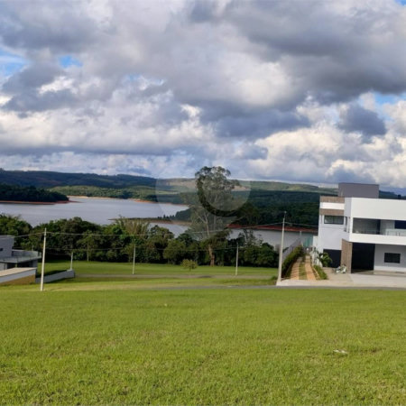 Terreno à venda no condomínio Mirantes de Itupararanga, Piedade - SP