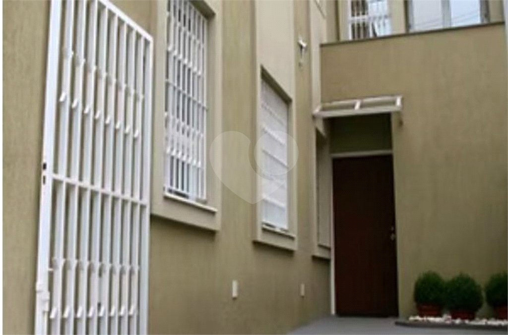 Sobrado à venda com 4 quartos em Santana, São Paulo, SP