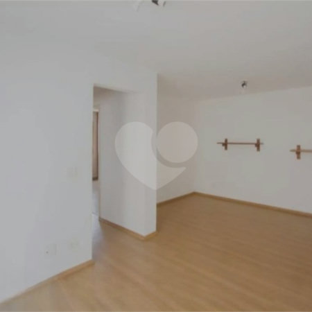 Apartamento para venda no Campo Belo 72m² com 02 dormitórios 1 vaga