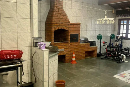 Casa à venda com 3 quartos, sendo 1 suíte, no condomínio Vila Nova de Mafra, São Paulo - SP