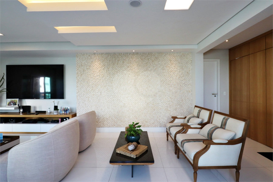 Apartamento à venda com 4 suítes em Santana, São Paulo, SP