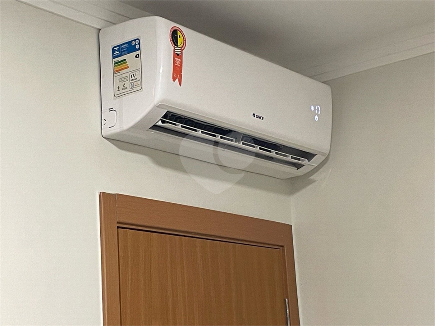 Apartamento à venda com 2 quartos em Jardim São Carlos, Sorocaba, SP