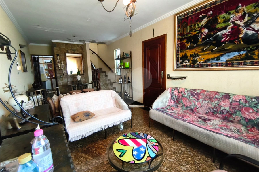Sobrado à venda com 3 quartos, sendo 1 suíte, em Tremembé, São Paulo, SP