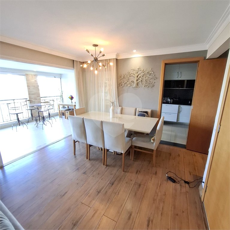 Apartamento à venda com 3 suítes em Jardim Marajoara, São Paulo, SP