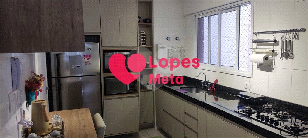 Apartamento à venda com 3 quartos, sendo 1 suíte, em Jardim das Indústrias, São José dos Campos, SP