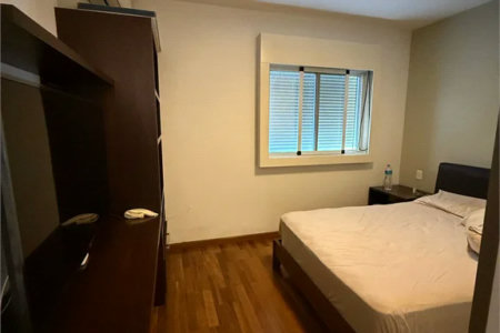 Casa à venda com 4 suítes no condomínio East Village, São Paulo - SP