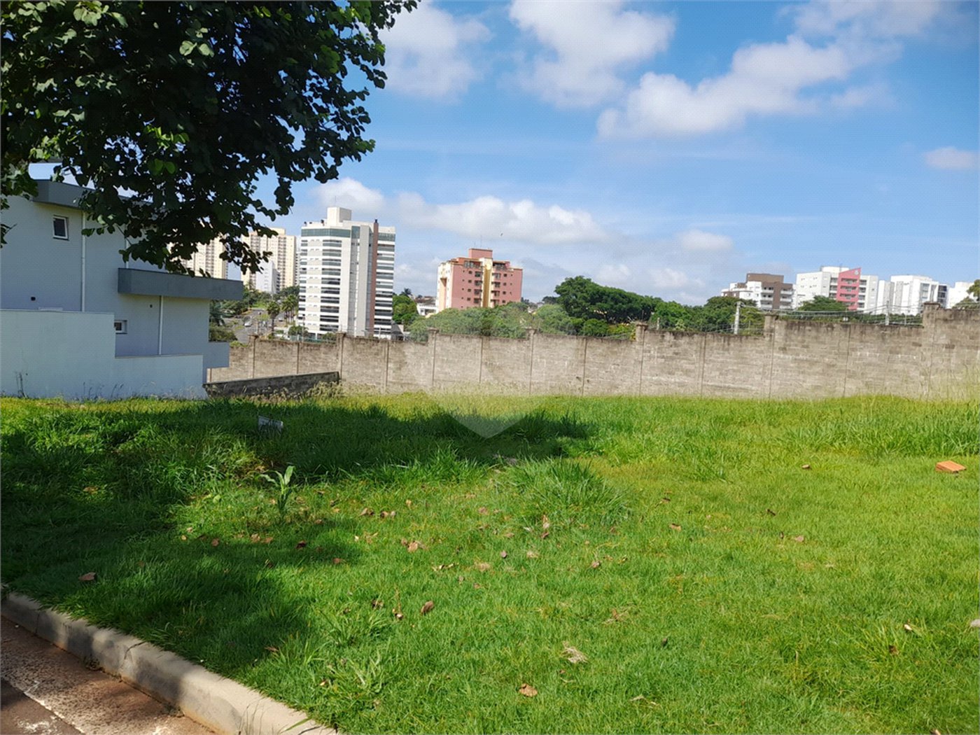 Terreno à venda no condomínio Parque Faber 2