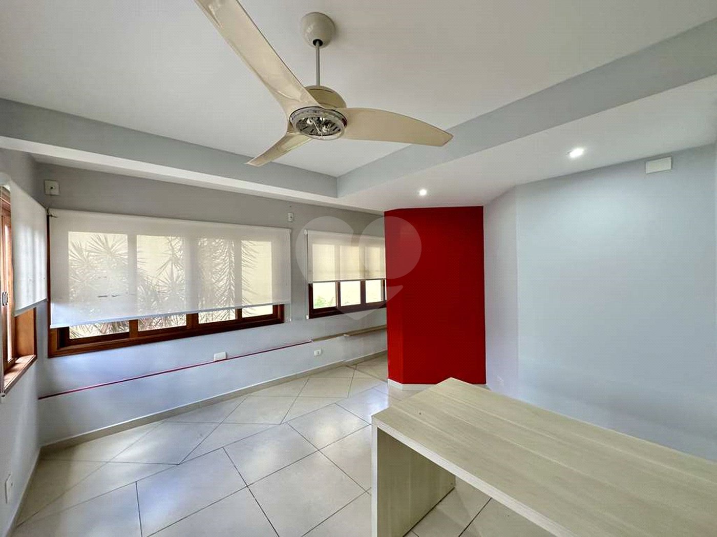 Casa à venda com 4 quartos, sendo 2 suítes,  no condomínio São Paulo Ii, Cotia - SP