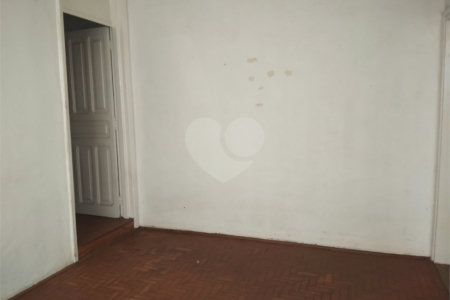 Casa à venda com 4 quartos no Centro, Araraquara, SP