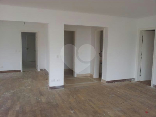 Apartamento à venda com 4 suítes em Santana, São Paulo, SP