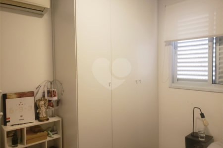Casa à venda com 3 quartos, sendo 1 suíte,  no condomínio Tirreno, Sorocaba - SP