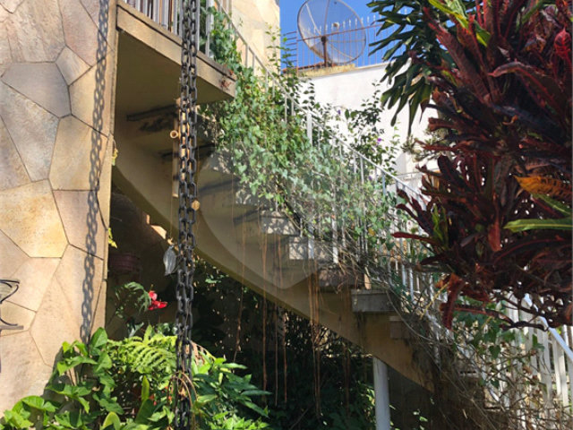 Casa à venda com 4 quartos em Santana, São Paulo, SP
