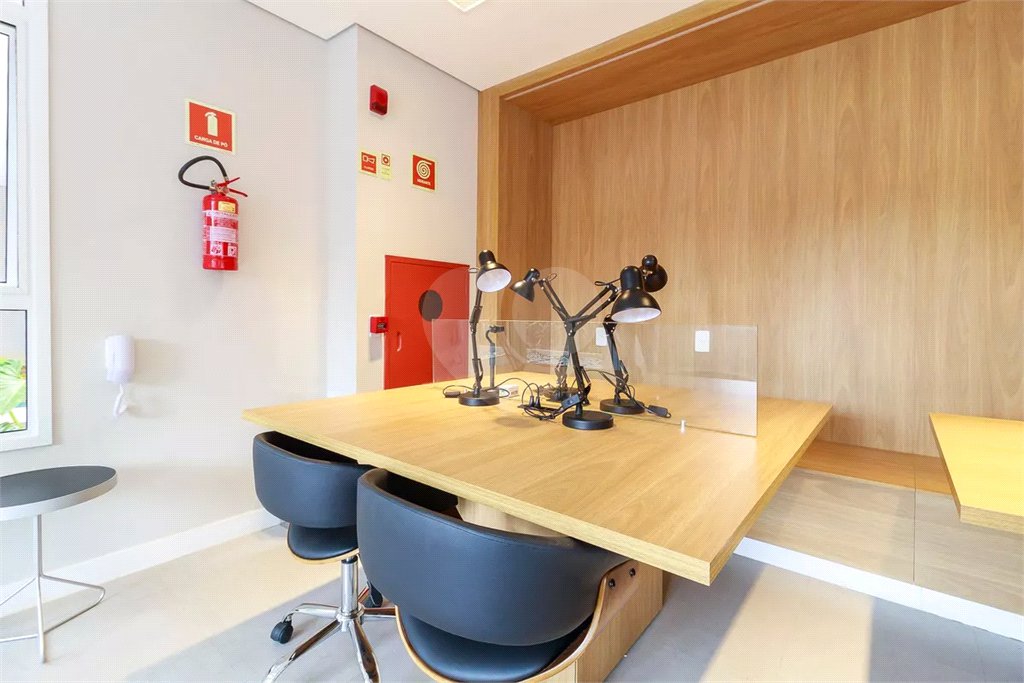 Apartamento à venda com 3 quartos, sendo 1 suíte,  em Santo Amaro, São Paulo, SP