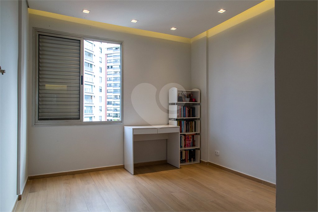 Apartamento à venda com 2 quartos, sendo 1 suíte, em Mirandópolis, São Paulo, SP