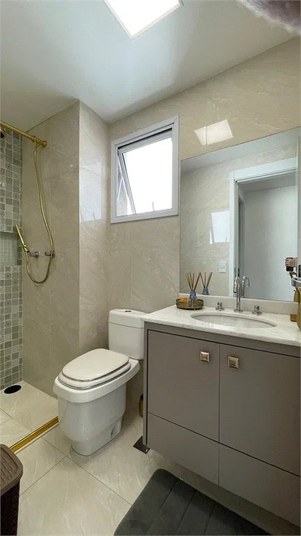 Apartamento à venda com 4 quartos, sendo 2 suítes,  em Pinheiros, São Paulo, SP