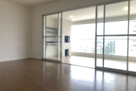 Apartamento para alugar com 4 quartos, sendo 2 suítes, em Jardim Marajoara, São Paulo, SP