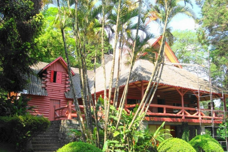 Casa à venda com 3 quartos, sendo 2 suítes, no condomínio Jardim Ibiratiba, São Paulo - SP