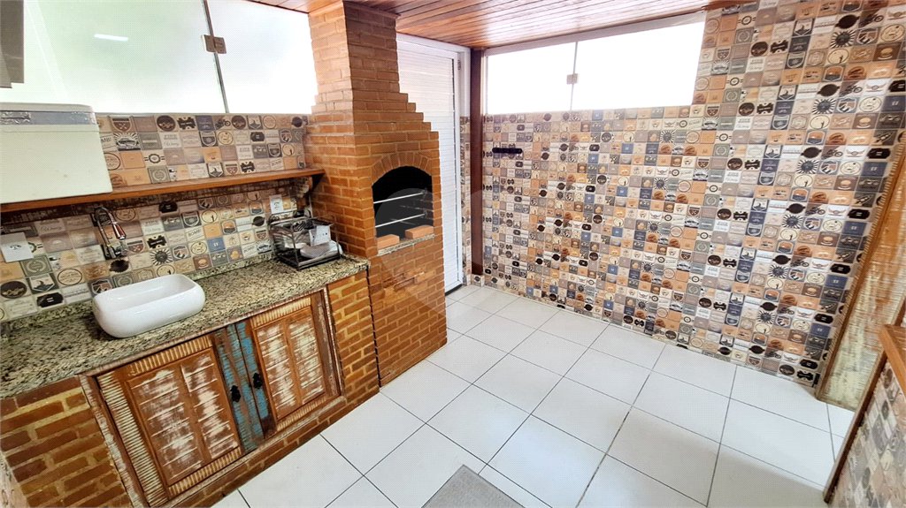 Casa à venda com 2 quartos no condomínio Athenas, Rio de Janeiro - RJ