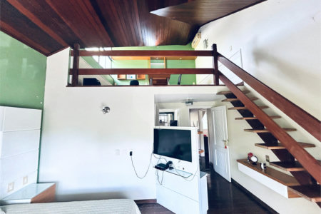 Casa à venda com 8 quartos, sendo 7 suítes, em Barra da Tijuca, Rio de Janeiro, RJ